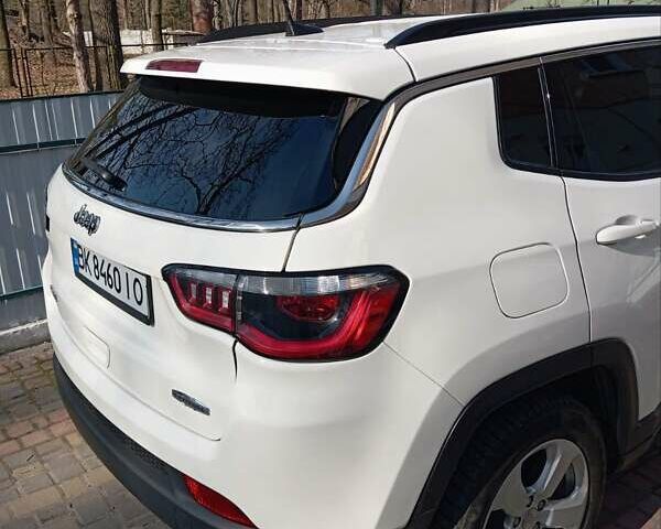 Білий Джип Compass, об'ємом двигуна 2.4 л та пробігом 64 тис. км за 14500 $, фото 21 на Automoto.ua