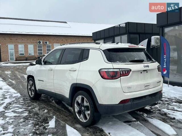 Белый Джип Компас, объемом двигателя 2.4 л и пробегом 227 тыс. км за 8200 $, фото 4 на Automoto.ua