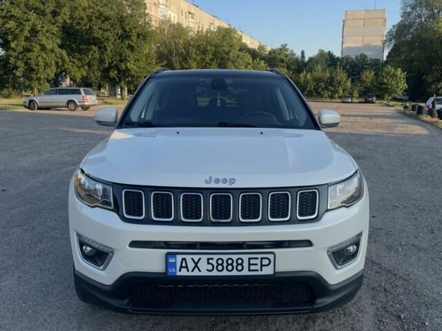 Білий Джип Compass, об'ємом двигуна 2.4 л та пробігом 88 тис. км за 16200 $, фото 1 на Automoto.ua