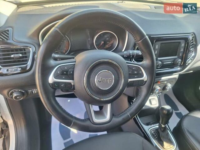 Белый Джип Компас, объемом двигателя 2.36 л и пробегом 175 тыс. км за 13150 $, фото 37 на Automoto.ua