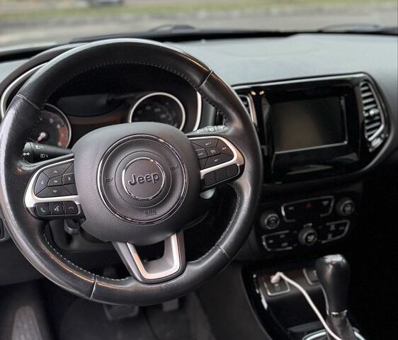 Белый Джип Компас, объемом двигателя 2.4 л и пробегом 131 тыс. км за 15200 $, фото 9 на Automoto.ua