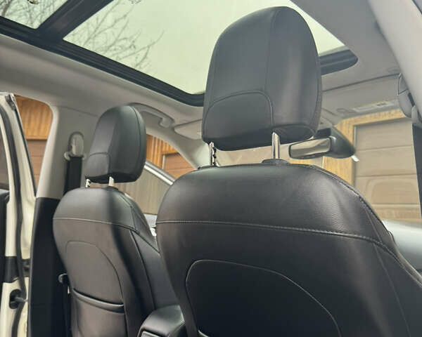 Белый Джип Компас, объемом двигателя 2.36 л и пробегом 84 тыс. км за 13200 $, фото 32 на Automoto.ua