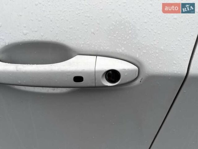 Белый Джип Компас, объемом двигателя 2.4 л и пробегом 225 тыс. км за 10700 $, фото 29 на Automoto.ua