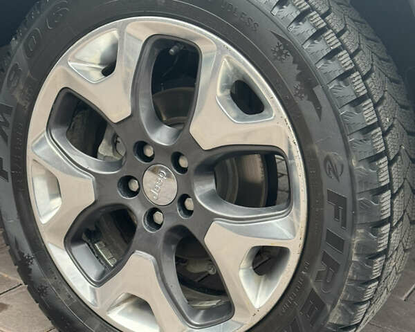 Белый Джип Компас, объемом двигателя 2.36 л и пробегом 84 тыс. км за 13200 $, фото 41 на Automoto.ua