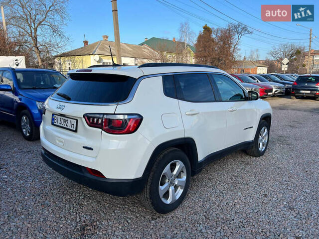Белый Джип Компас, объемом двигателя 2.36 л и пробегом 79 тыс. км за 15500 $, фото 5 на Automoto.ua