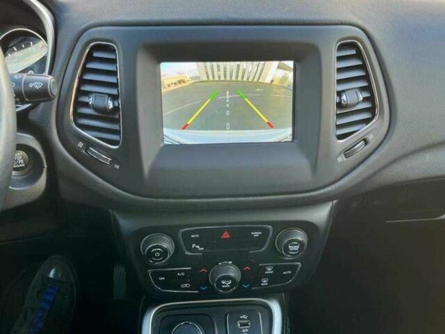 Білий Джип Compass, об'ємом двигуна 2.4 л та пробігом 64 тис. км за 9200 $, фото 10 на Automoto.ua