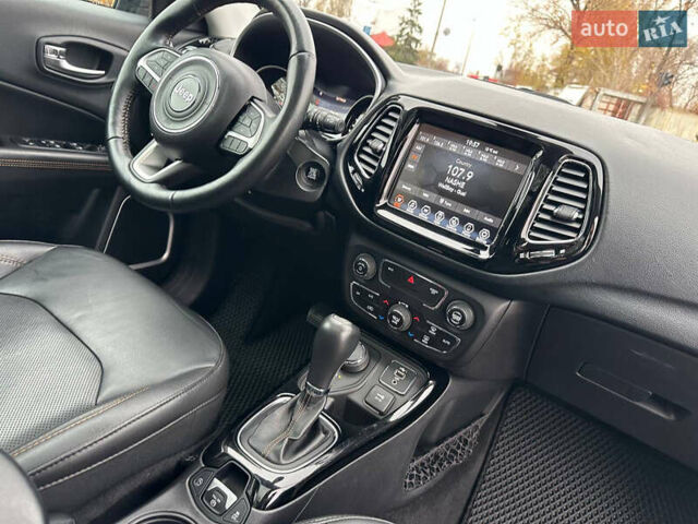 Білий Джип Compass, об'ємом двигуна 2.36 л та пробігом 190 тис. км за 11900 $, фото 37 на Automoto.ua