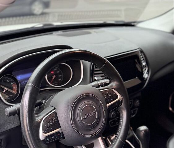 Белый Джип Компас, объемом двигателя 2.4 л и пробегом 131 тыс. км за 15200 $, фото 8 на Automoto.ua