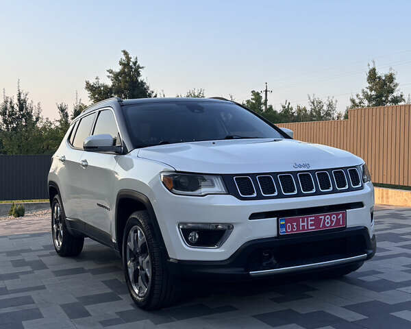 Білий Джип Compass, об'ємом двигуна 2.36 л та пробігом 157 тис. км за 15900 $, фото 6 на Automoto.ua
