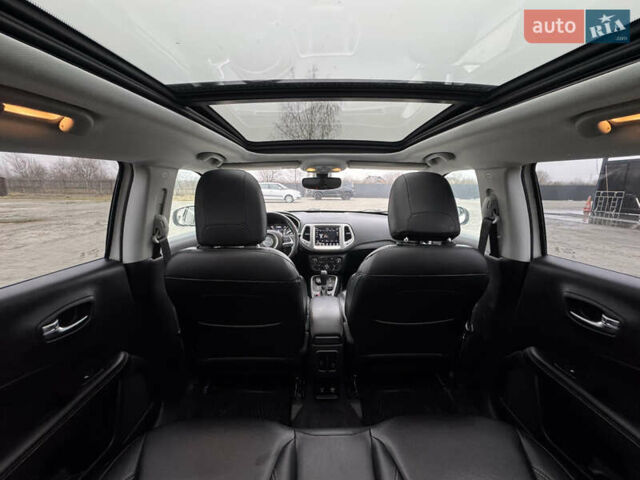 Белый Джип Компас, объемом двигателя 2.36 л и пробегом 121 тыс. км за 14300 $, фото 17 на Automoto.ua