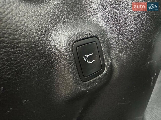 Белый Джип Компас, объемом двигателя 2.36 л и пробегом 190 тыс. км за 12900 $, фото 28 на Automoto.ua