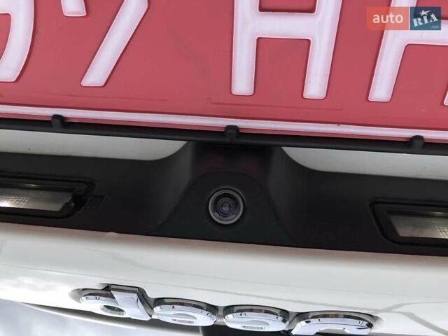 Білий Джип Compass, об'ємом двигуна 2.4 л та пробігом 52 тис. км за 15500 $, фото 12 на Automoto.ua
