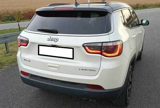 Белый Джип Компас, объемом двигателя 2.4 л и пробегом 105 тыс. км за 9200 $, фото 6 на Automoto.ua