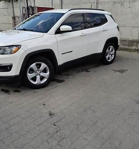 Белый Джип Компас, объемом двигателя 2.4 л и пробегом 157 тыс. км за 14300 $, фото 5 на Automoto.ua