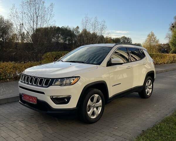 Белый Джип Компас, объемом двигателя 2.4 л и пробегом 47 тыс. км за 14800 $, фото 1 на Automoto.ua