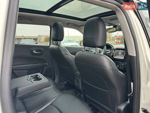 Білий Джип Compass, об'ємом двигуна 2.36 л та пробігом 190 тис. км за 11900 $, фото 30 на Automoto.ua