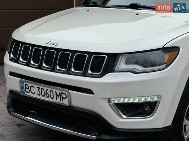 Белый Джип Компас, объемом двигателя 2.36 л и пробегом 84 тыс. км за 13200 $, фото 4 на Automoto.ua