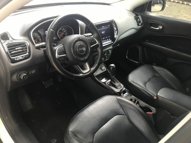 Белый Джип Компас, объемом двигателя 2.4 л и пробегом 73 тыс. км за 15500 $, фото 8 на Automoto.ua