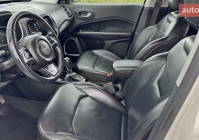 Білий Джип Compass, об'ємом двигуна 2.36 л та пробігом 61 тис. км за 16500 $, фото 19 на Automoto.ua