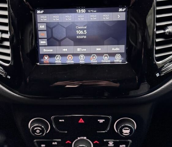 Белый Джип Компас, объемом двигателя 2.4 л и пробегом 131 тыс. км за 15200 $, фото 12 на Automoto.ua