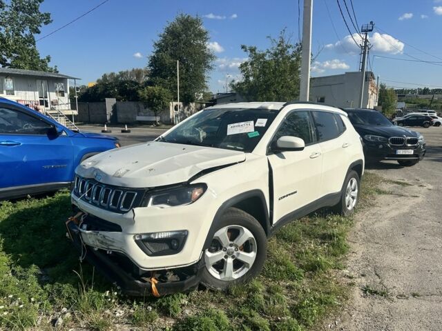 Белый Джип Компас, объемом двигателя 2.4 л и пробегом 130 тыс. км за 9500 $, фото 1 на Automoto.ua