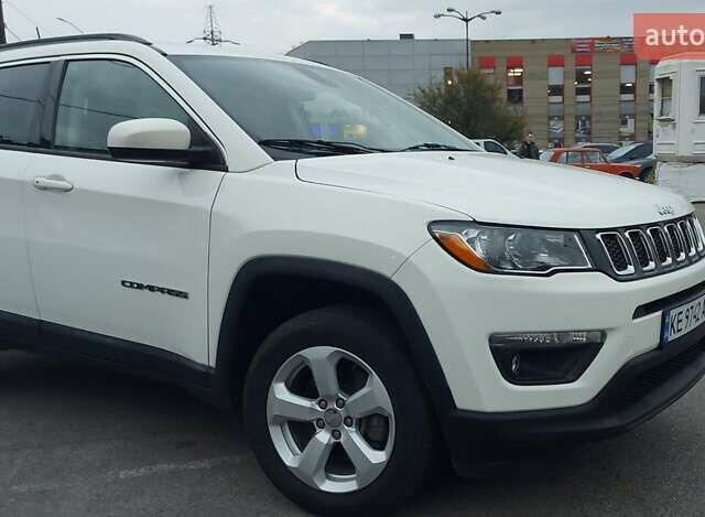 Білий Джип Compass, об'ємом двигуна 2.36 л та пробігом 81 тис. км за 17500 $, фото 4 на Automoto.ua