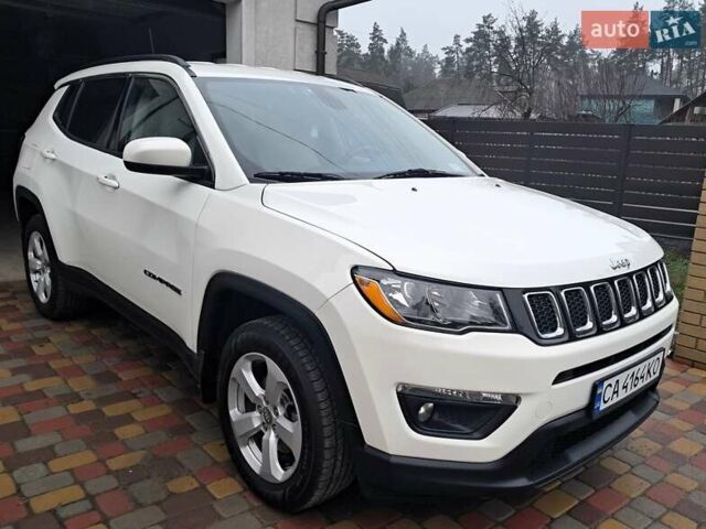 Белый Джип Компас, объемом двигателя 2.36 л и пробегом 117 тыс. км за 14300 $, фото 2 на Automoto.ua