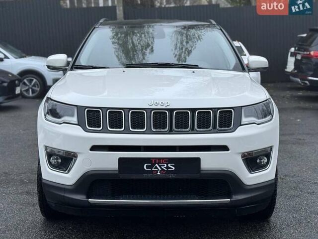 Белый Джип Компас, объемом двигателя 2.36 л и пробегом 71 тыс. км за 16400 $, фото 1 на Automoto.ua