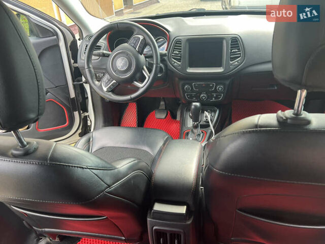 Белый Джип Компас, объемом двигателя 2.36 л и пробегом 74 тыс. км за 16700 $, фото 14 на Automoto.ua
