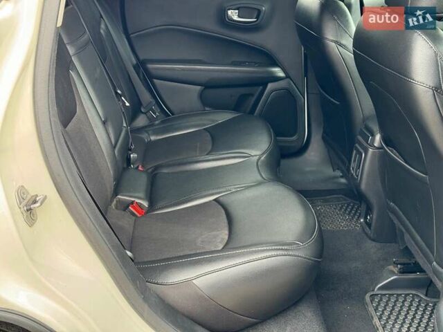 Білий Джип Compass, об'ємом двигуна 2.4 л та пробігом 119 тис. км за 17890 $, фото 21 на Automoto.ua