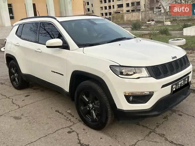 Білий Джип Compass, об'ємом двигуна 2.4 л та пробігом 106 тис. км за 18200 $, фото 12 на Automoto.ua
