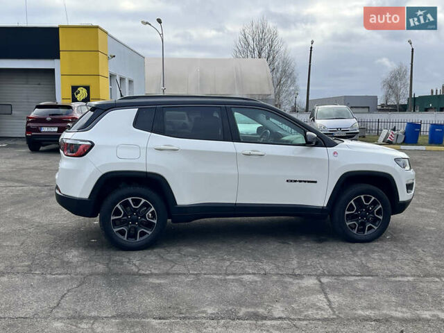 Белый Джип Компас, объемом двигателя 2.36 л и пробегом 109 тыс. км за 17000 $, фото 29 на Automoto.ua