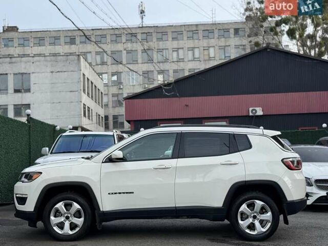 Белый Джип Компас, объемом двигателя 2.36 л и пробегом 60 тыс. км за 15900 $, фото 9 на Automoto.ua