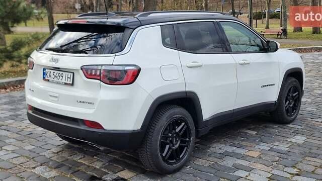 Білий Джип Compass, об'ємом двигуна 2.36 л та пробігом 79 тис. км за 15000 $, фото 13 на Automoto.ua