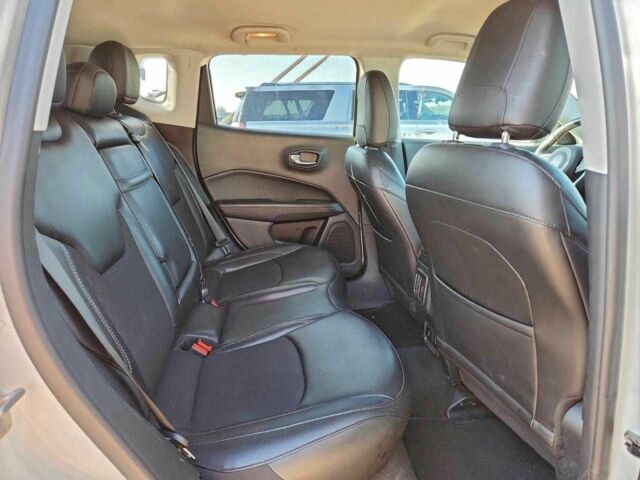 Білий Джип Compass, об'ємом двигуна 2.4 л та пробігом 78 тис. км за 1900 $, фото 10 на Automoto.ua