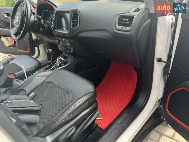 Белый Джип Компас, объемом двигателя 2.36 л и пробегом 74 тыс. км за 16700 $, фото 18 на Automoto.ua