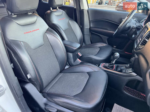 Белый Джип Компас, объемом двигателя 2.36 л и пробегом 109 тыс. км за 17500 $, фото 41 на Automoto.ua