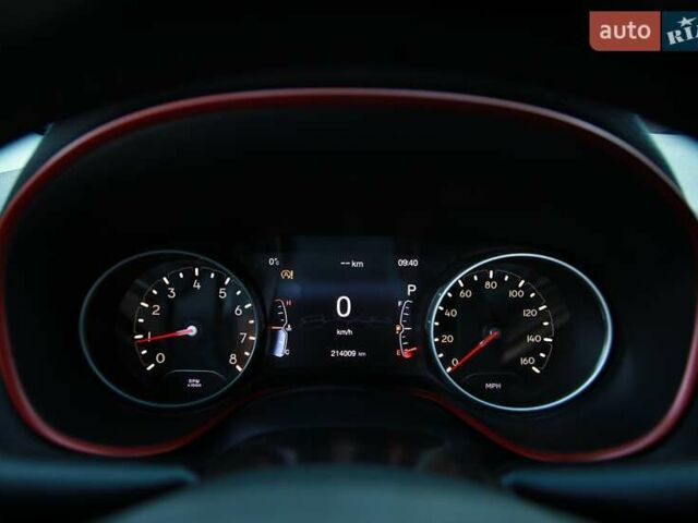 Білий Джип Compass, об'ємом двигуна 2.4 л та пробігом 214 тис. км за 16300 $, фото 12 на Automoto.ua