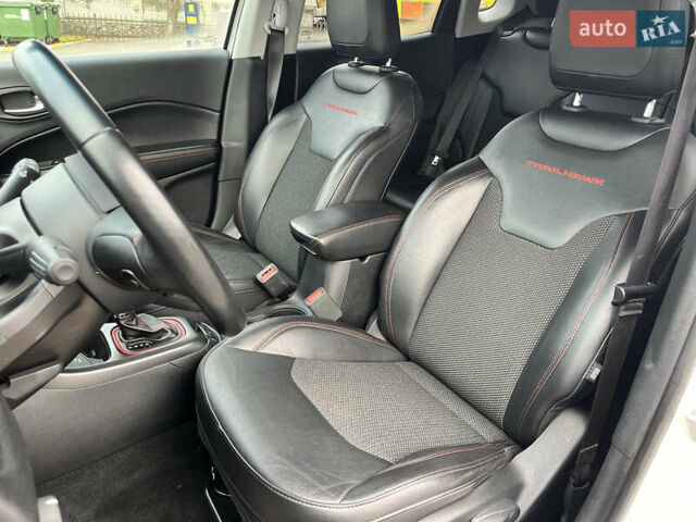 Белый Джип Компас, объемом двигателя 2.36 л и пробегом 109 тыс. км за 17000 $, фото 48 на Automoto.ua