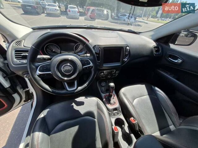 Білий Джип Compass, об'ємом двигуна 1.96 л та пробігом 96 тис. км за 18800 $, фото 17 на Automoto.ua