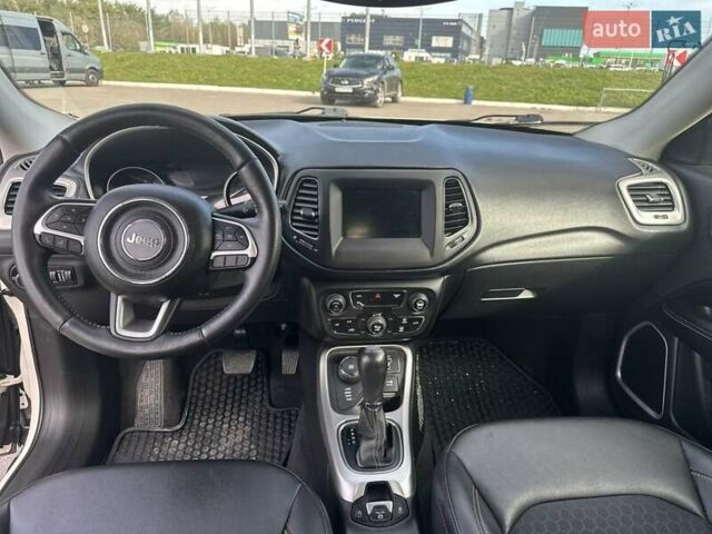 Білий Джип Compass, об'ємом двигуна 2.36 л та пробігом 42 тис. км за 15200 $, фото 17 на Automoto.ua