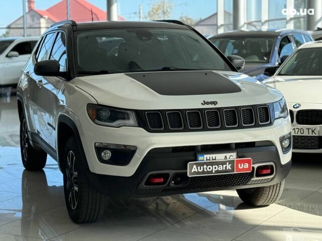 Білий Джип Compass, об'ємом двигуна 2.4 л та пробігом 96 тис. км за 19490 $, фото 2 на Automoto.ua