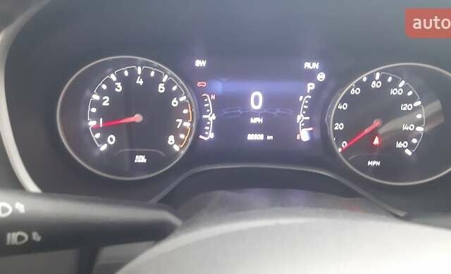 Джип Compass 2019 у Івано-Франківську на Automoto.ua Білий Джип Compass, об'ємом двигуна 2.36 л та пробігом 82 тис. км за 14900 $, фото 4 на Automoto.ua