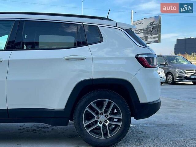 Джип Компас 2019 в Львове на Automoto.ua Белый Джип Компас, объемом двигателя 2.4 л и пробегом 117 тыс. км за 14440 $, фото 5 на Automoto.ua