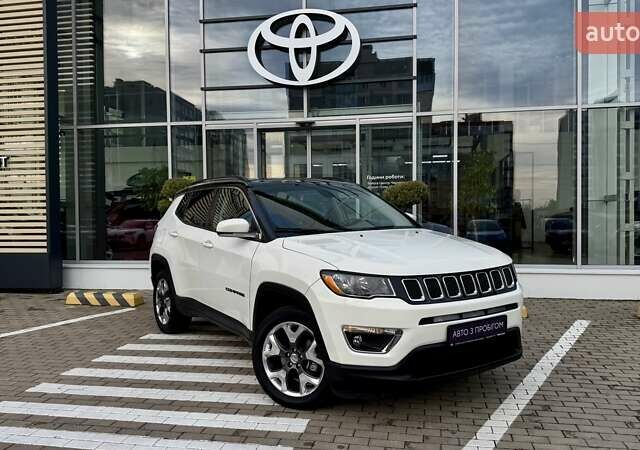 Білий Джип Compass, об'ємом двигуна 2.36 л та пробігом 107 тис. км за 17700 $, фото 9 на Automoto.ua