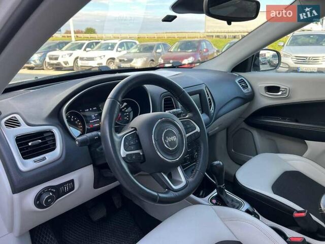 Джип Компас 2019 в Львове на Automoto.ua Белый Джип Компас, объемом двигателя 2.4 л и пробегом 117 тыс. км за 14440 $, фото 16 на Automoto.ua