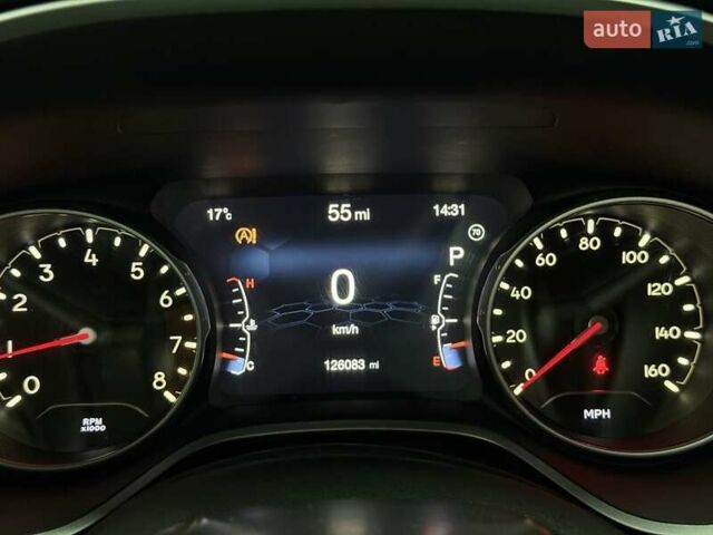 Джип Компас 2019 в Полтаве на Automoto.ua Белый Джип Компас, объемом двигателя 2.4 л и пробегом 201 тыс. км за 15300 $, фото 28 на Automoto.ua