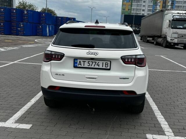 Белый Джип Компас, объемом двигателя 2.4 л и пробегом 86 тыс. км за 15300 $, фото 2 на Automoto.ua