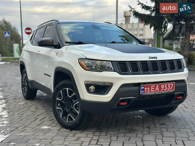 Белый Джип Компас, объемом двигателя 2.4 л и пробегом 142 тыс. км за 15499 $, фото 30 на Automoto.ua