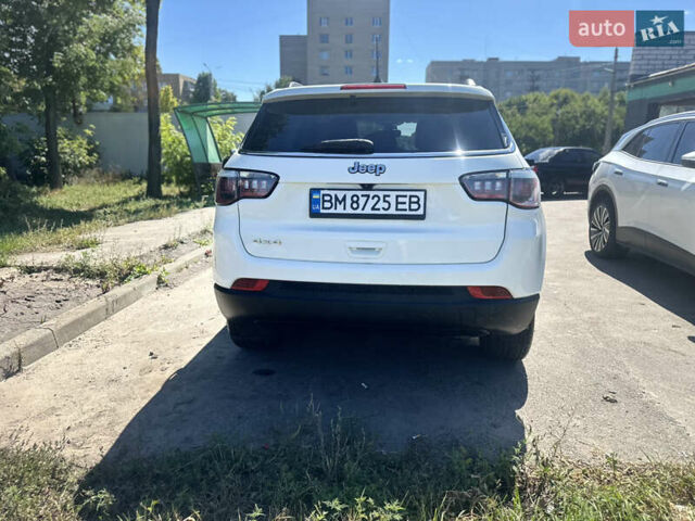 Білий Джип Compass, об'ємом двигуна 2.36 л та пробігом 31 тис. км за 15700 $, фото 4 на Automoto.ua